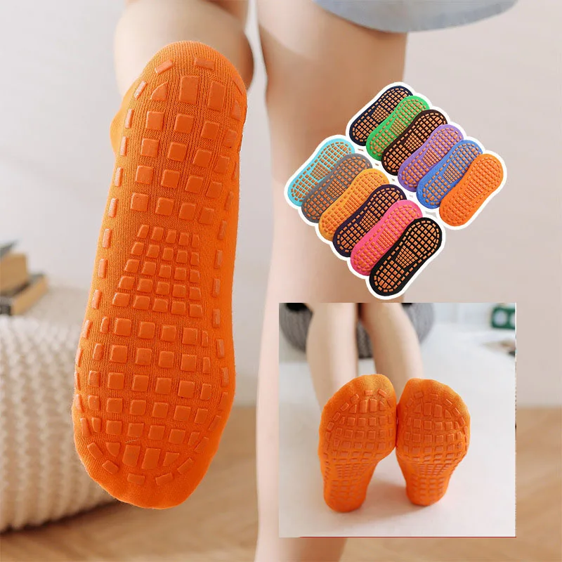 Kids Adults Anti-Slip Sock Trampoline Sock Cotton Breathable Short Socks Elasticity Sport Outside Child Socks
Kids Adults Anti-Slip Sock Trampoline Sock Cotton Breathable Short Socks Elasticity Sport Outside Child Socks