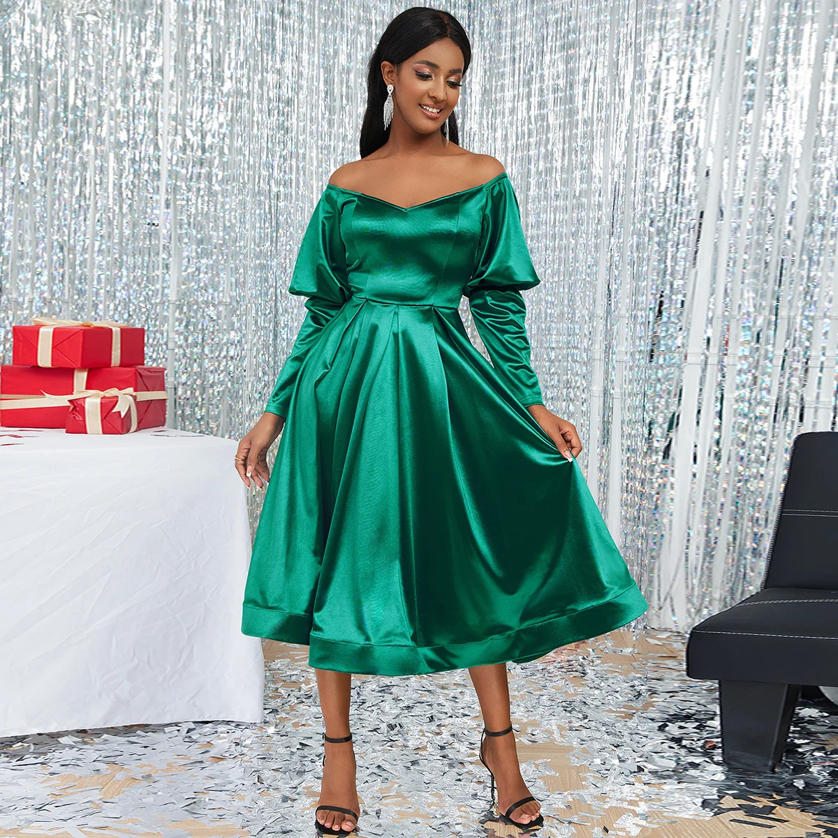 Women Spring Autumn 2023 V-neck Low Cut A-line Skirt Sexy Off Shoulder Lantern Sleeve Pleated Big Wing Dresses Femme Vestidos
Women Spring Autumn 2023 V-neck Low Cut A-line Skirt Sexy Off Shoulder Lantern Sleeve Pleated Big Wing Dresses Femme Vestidos