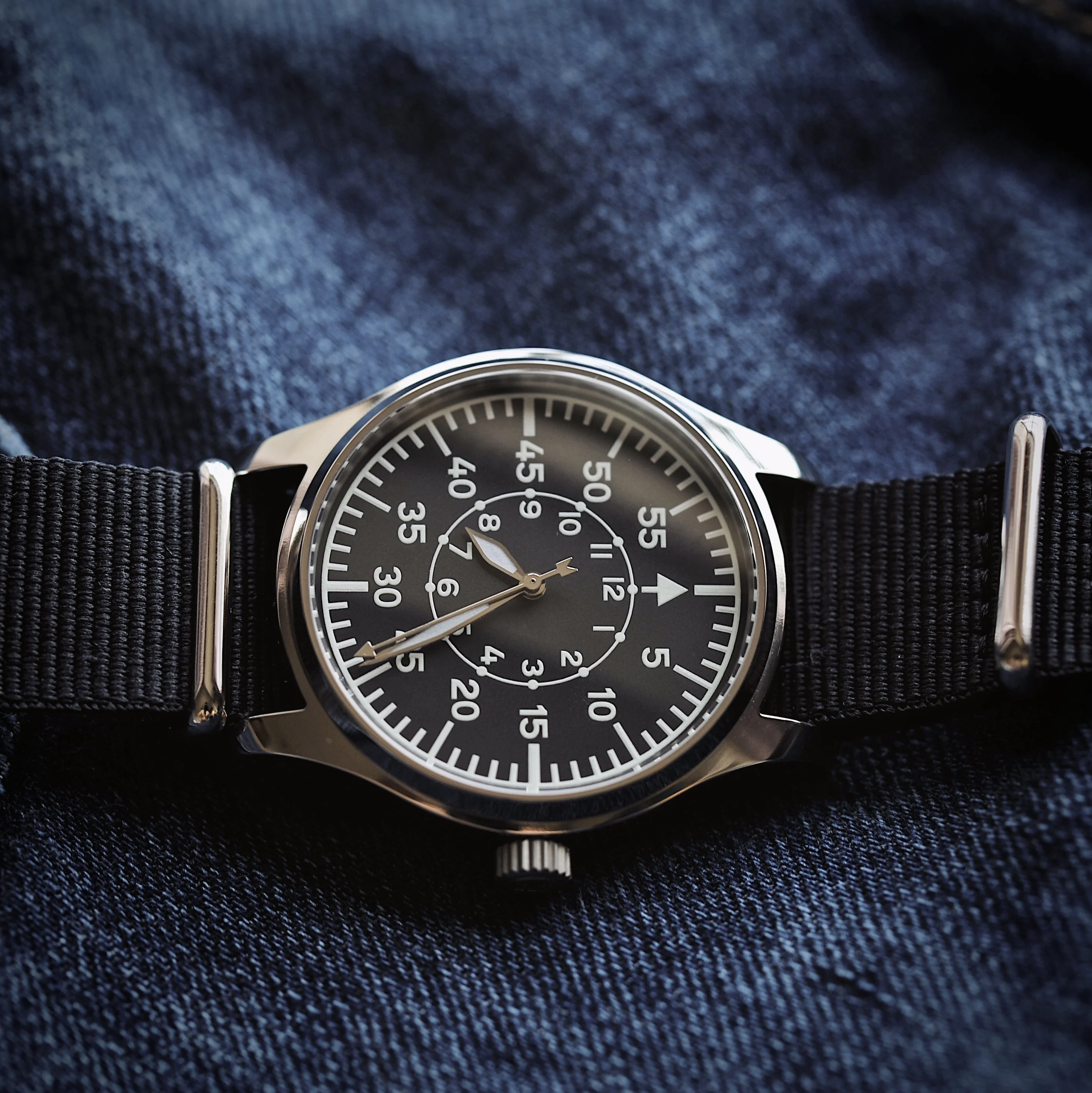 Men Pilot Sapphire Crystal Watch Japan Quartz Movement Classic Retro Wristwatch Luminous 50M Waterproof Titanium Nylon Strap
Men Pilot Sapphire Crystal Watch Japan Quartz Movement Classic Retro Wristwatch Luminous 50M Waterproof Titanium Nylon Strap