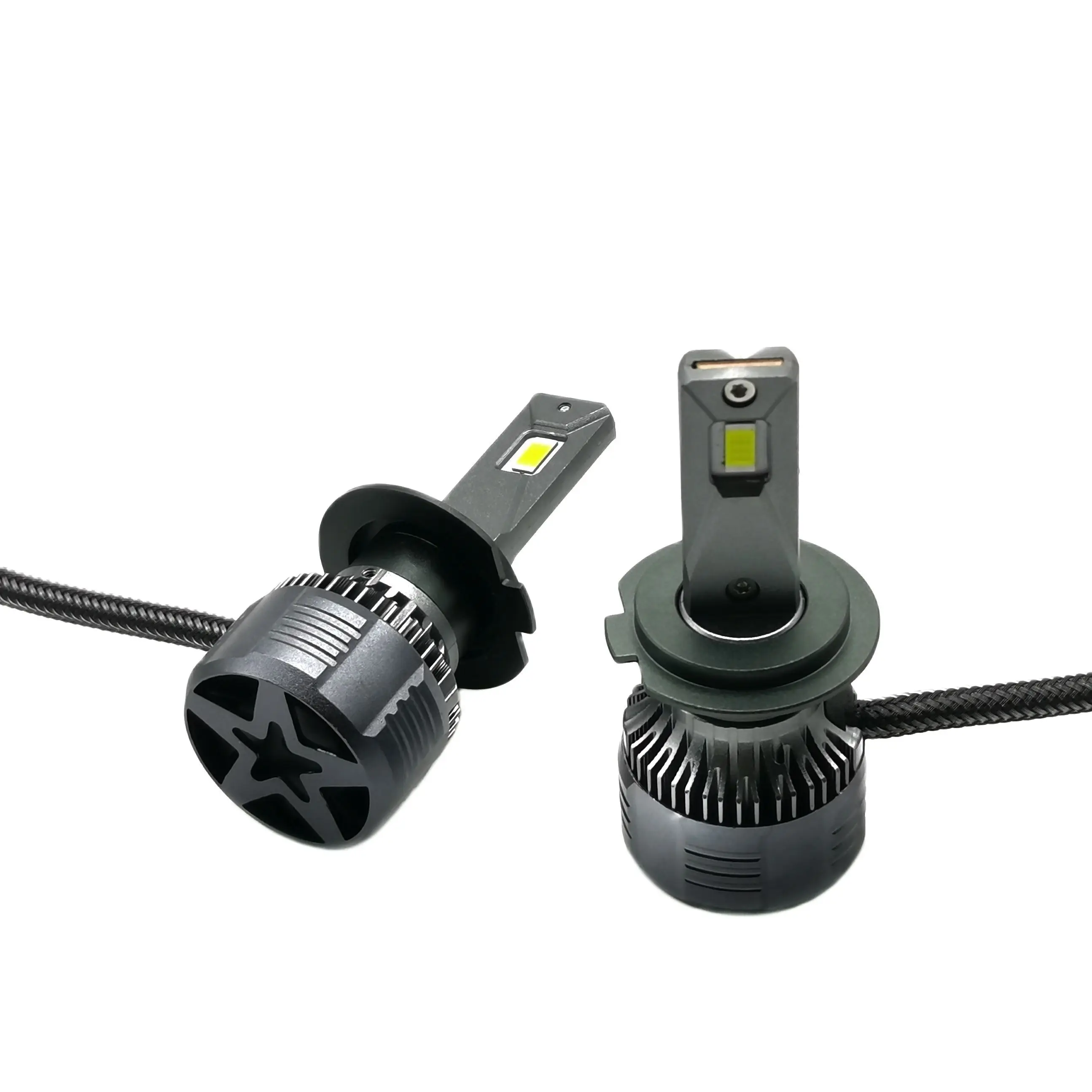 12V24V 35W Canbus LED Headlights H1 H3 H4 H7 H8 H9 H11 HB3 HB4 6000K 9005 9006 9012 Auto FOG Headlamps
12V24V 35W Canbus LED Headlights H1 H3 H4 H7 H8 H9 H11 HB3 HB4 6000K 9005 9006 9012 Auto FOG Headlamps