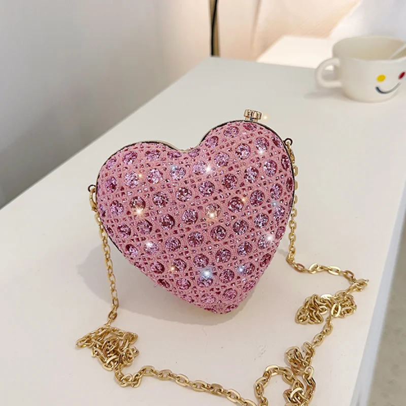 Evening Heart Bags for Women 2023 New Sparkle Diamond Handbag Party Luxury Small Purse Chain Fashion Shell Shoulder Bag Ladies
Evening Heart Bags for Women 2023 New Sparkle Diamond Handbag Party Luxury Small Purse Chain Fashion Shell Shoulder Bag Ladies