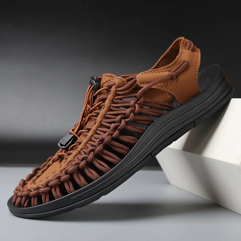 Sandals men's tide summer new style leather toe cap outdoor leisure sports hollow sandals beach shoes
Sandals men's tide summer new style leather toe cap outdoor leisure sports hollow sandals beach shoes