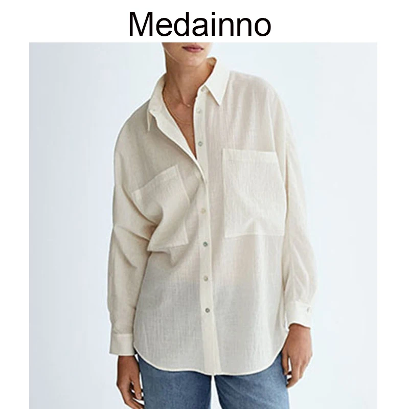 Medainno 2022 Autumn Fashion Women New Pocket Texture Shirt Loose Wild Solid Blouses Temperament Casual Simple Tops Female Chic
Medainno 2022 Autumn Fashion Women New Pocket Texture Shirt Loose Wild Solid Blouses Temperament Casual Simple Tops Female Chic