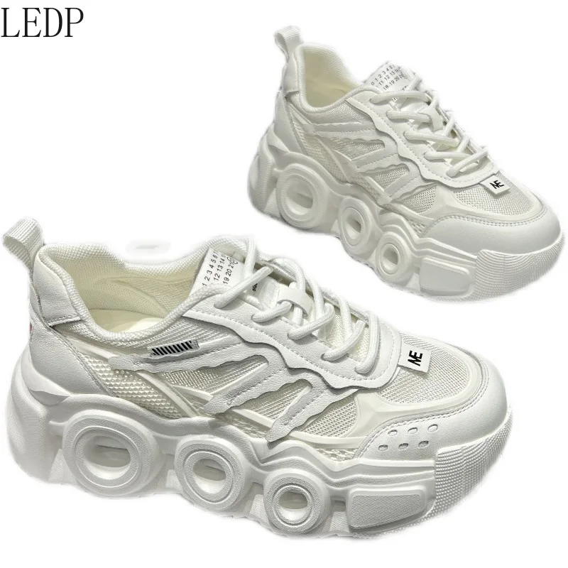 White Shoes Mesh Breathable 2022 New Versatile Platform Platform Sports Women's Shoes Popular
White Shoes Mesh Breathable 2022 New Versatile Platform Platform Sports Women's Shoes Popular