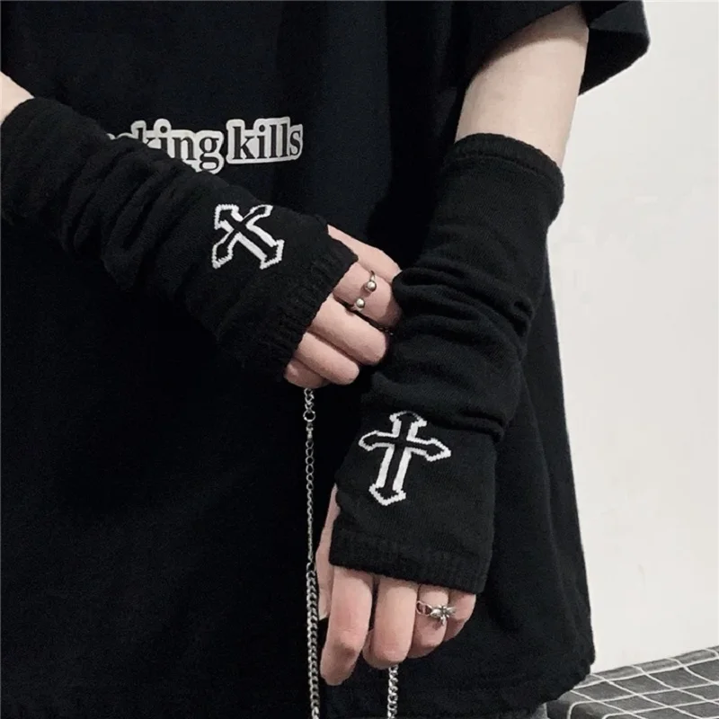 Punk EMO Oversleeve Wrist Arm Warmer Knitted Long Fingerless Oversleeve Black Mitten Halloween Cross Arm Dark Moon
Punk EMO Oversleeve Wrist Arm Warmer Knitted Long Fingerless Oversleeve Black Mitten Halloween Cross Arm Dark Moon