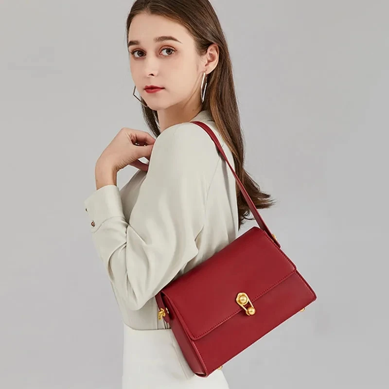 Women's Bag New Trend Luxury Design Single Shoulder Bags Fashion Lady Retro Red cross-body bag
Women's Bag New Trend Luxury Design Single Shoulder Bags Fashion Lady Retro Red cross-body bag