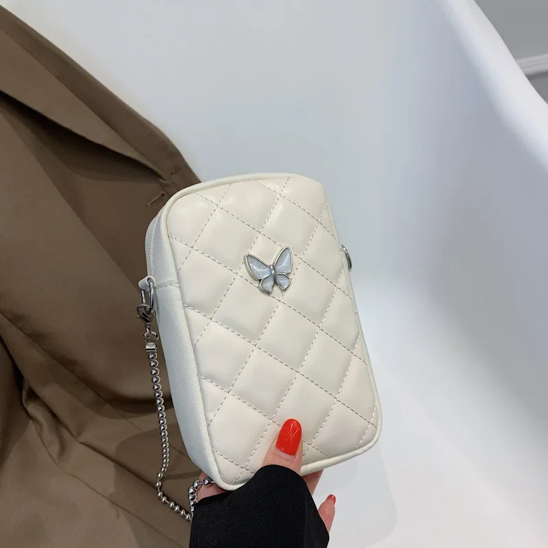 Retro Popular Shoulder Messenger Handbag Women's Classic 2022 Summer New Fashion Trend Casual Luxury Design Small Square Bag
Retro Popular Shoulder Messenger Handbag Women's Classic 2022 Summer New Fashion Trend Casual Luxury Design Small Square Bag