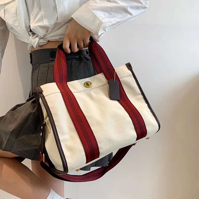 Quality Canvas Tote Handbag For Women Large Capacity Contrast Color Wide Strap Shoulder Bags 2022 Designer Big Shopper Tote Bag
Quality Canvas Tote Handbag For Women Large Capacity Contrast Color Wide Strap Shoulder Bags 2022 Designer Big Shopper Tote Bag