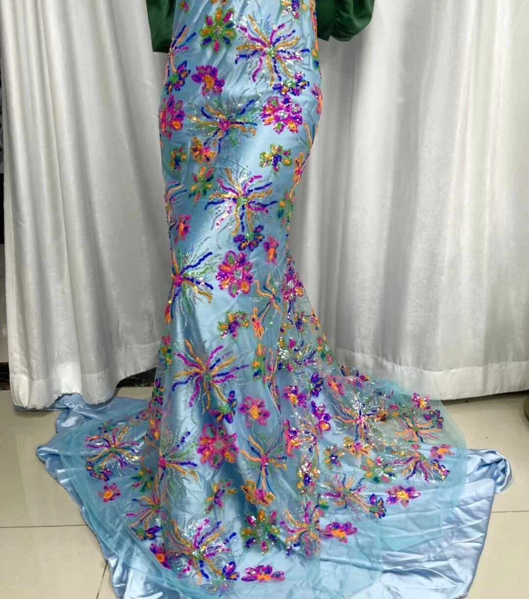 2023 High Quality African Nigerian Lace Fabric Embroidery Tulle Pure Wedding Party Dress Guipure SequinsFor Sewing Beads 5yards
2023 High Quality African Nigerian Lace Fabric Embroidery Tulle Pure Wedding Party Dress Guipure SequinsFor Sewing Beads 5yards