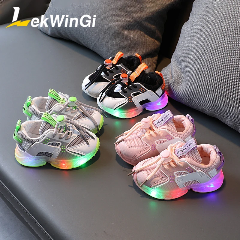 Size 21-30 Kids Light Up Shoes Glowing Sneakers Children Casual Shoes Boys Girls Sport Shoes Luminous Sneakers tenis infantil
Size 21-30 Kids Light Up Shoes Glowing Sneakers Children Casual Shoes Boys Girls Sport Shoes Luminous Sneakers tenis infantil