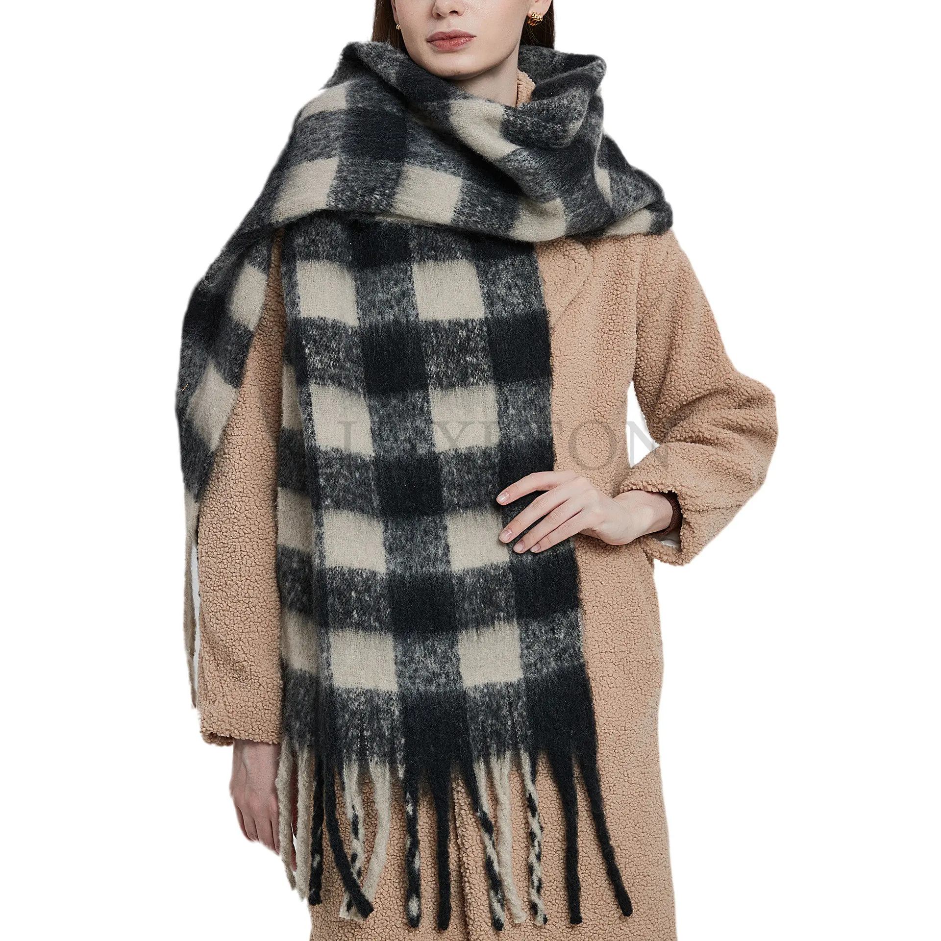 New Classic Plaid Scarf Tassel Thick Shawl Diamond Women's Winter Long Pashmina Knitted Scarf
New Classic Plaid Scarf Tassel Thick Shawl Diamond Women's Winter Long Pashmina Knitted Scarf