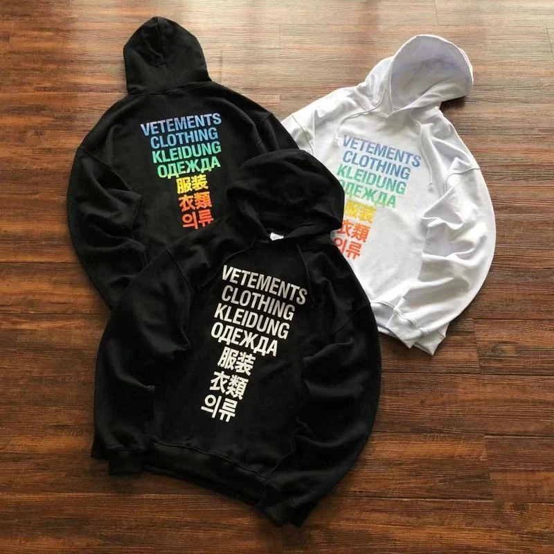 2023ss Vetements Hoodie Men Women Oversized Seven Languages Letter Logo Print Sweatshirts VTM Pullovers
2023ss Vetements Hoodie Men Women Oversized Seven Languages Letter Logo Print Sweatshirts VTM Pullovers