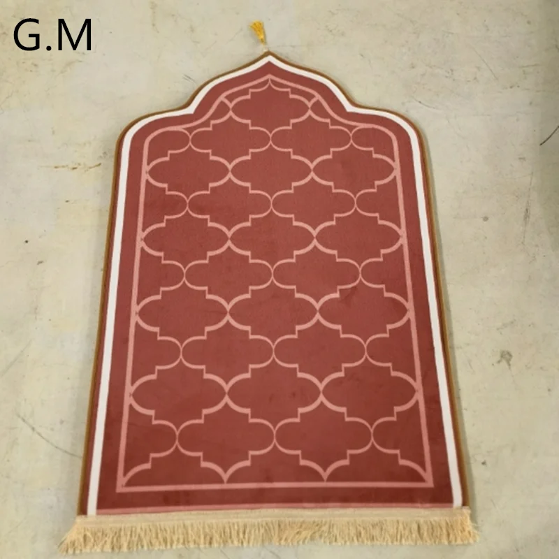 Thickened Flannel Printed Non-slip Prayer Mat Grey Black Large Muslim Prayer Rugs Worship Mats Vintage Islamic Gift Kneeling Rug
Thickened Flannel Printed Non-slip Prayer Mat Grey Black Large Muslim Prayer Rugs Worship Mats Vintage Islamic Gift Kneeling Rug