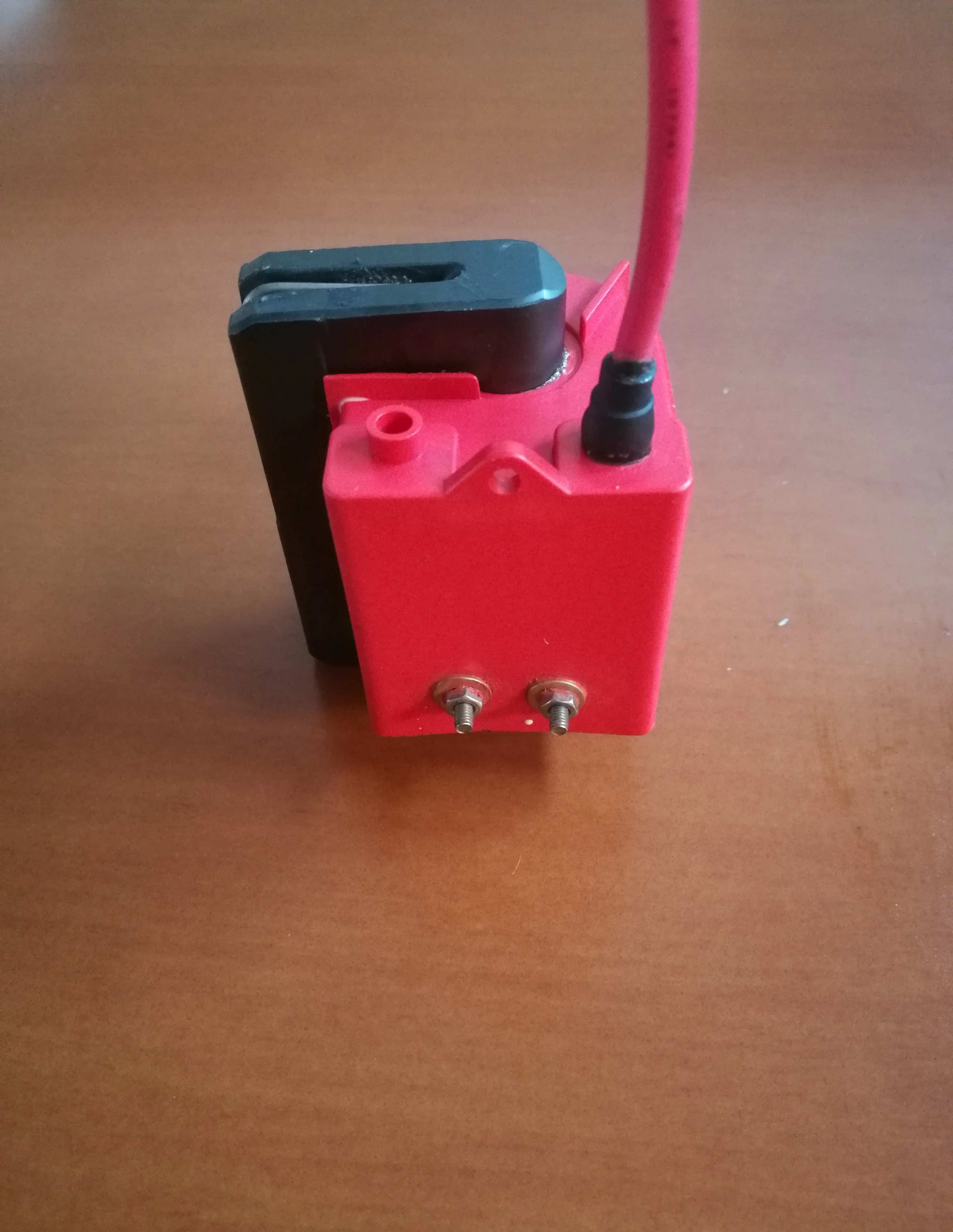 High-power 200UF Capacitor Fast Charging Laser High Voltage Package 250W Driver Board Output 60KV Charging 2 Clock
High-power 200UF Capacitor Fast Charging Laser High Voltage Package 250W Driver Board Output 60KV Charging 2 Clock