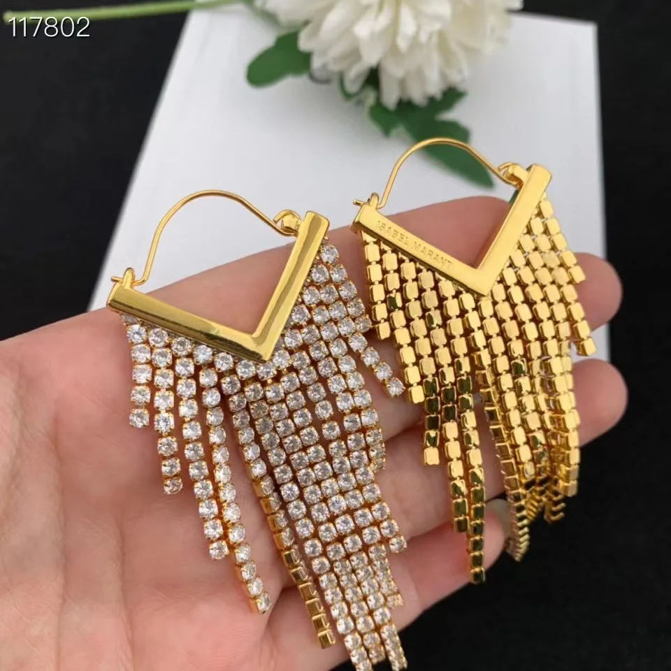 Fashion V-shaped tassel earrings earrings with irregular length and face thin brass material earrings
Fashion V-shaped tassel earrings earrings with irregular length and face thin brass material earrings