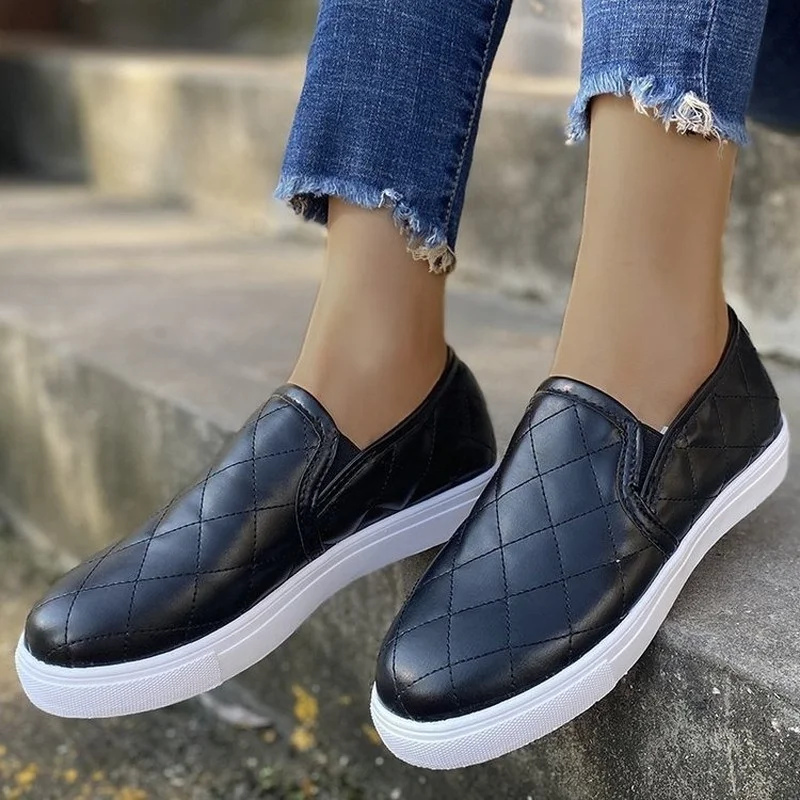 New Women Loafers Genuine Leather Casual Shoes Comfortable Lazy Shoes Round Toe Woman Flats Slip On Luxury Brand Designer Big43
New Women Loafers Genuine Leather Casual Shoes Comfortable Lazy Shoes Round Toe Woman Flats Slip On Luxury Brand Designer Big43