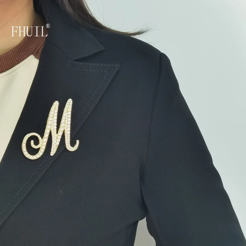 Brooches For Women Men Letter-M Large Brooch Pin Pearl Gold Color Metal Pins Fashion Jewelry Clothes Accessories Christmas Gift
Brooches For Women Men Letter-M Large Brooch Pin Pearl Gold Color Metal Pins Fashion Jewelry Clothes Accessories Christmas Gift