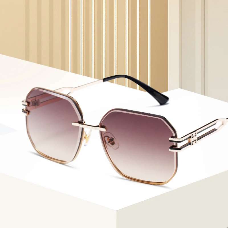 Fashion Square Sunglasses Vintage Women Brand Design Metal Frame Sun Glasses Male UV400 Eyeglasses Famale Gafas De Sol Para Hom
Fashion Square Sunglasses Vintage Women Brand Design Metal Frame Sun Glasses Male UV400 Eyeglasses Famale Gafas De Sol Para Hom