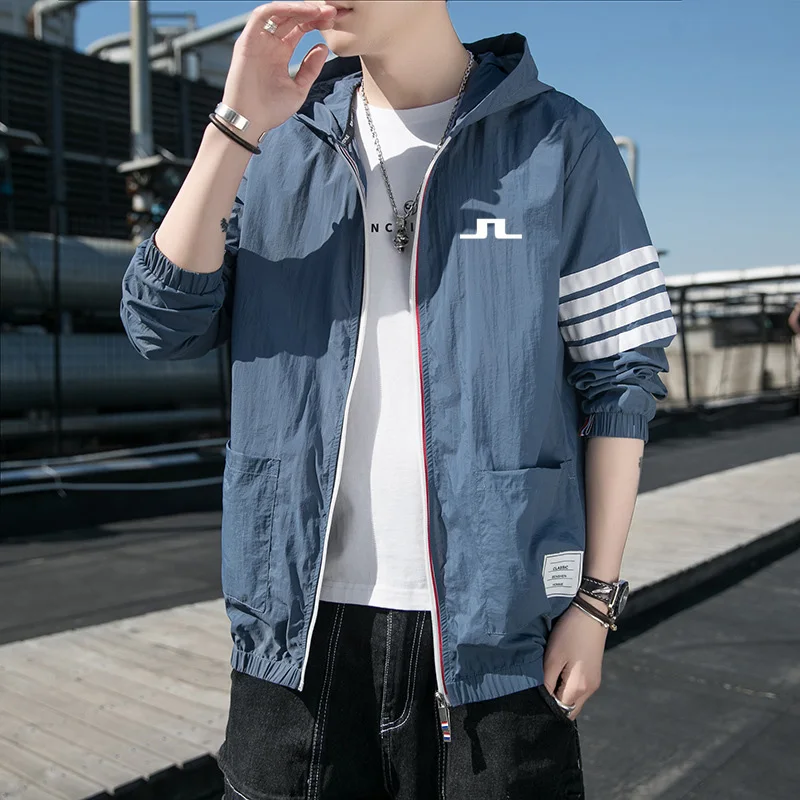 2022 Spring Fashion Men Golf Jackets Summer Casual Hooded Windbreaker Jacket Men Outdoor Sports Sun Protection Clothing
2022 Spring Fashion Men Golf Jackets Summer Casual Hooded Windbreaker Jacket Men Outdoor Sports Sun Protection Clothing
