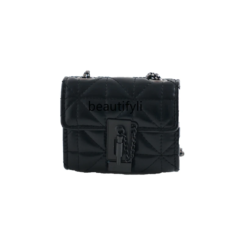 zqWomen's Bag New Crossbody Bag Versatile High-Grade Texture Diamond Chain Black Mini Bag
zqWomen's Bag New Crossbody Bag Versatile High-Grade Texture Diamond Chain Black Mini Bag