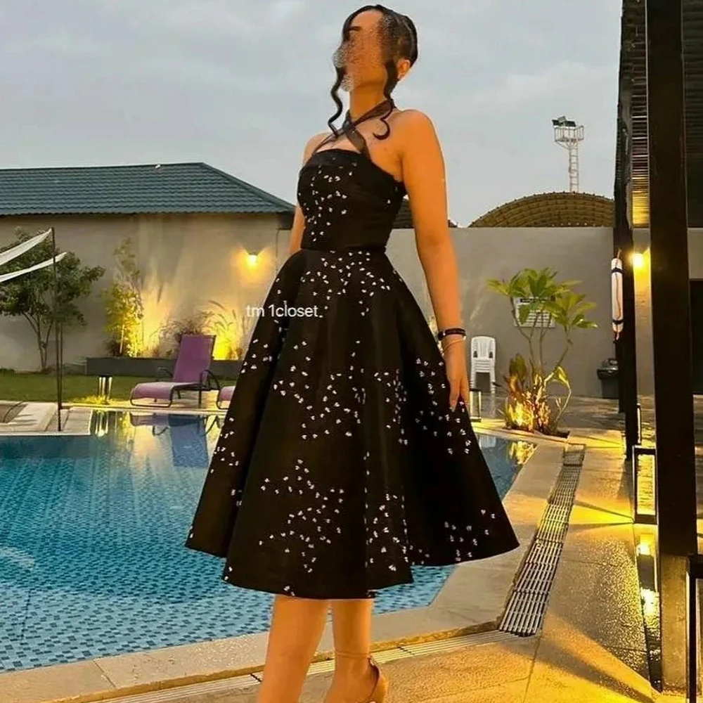 Carolina Halter Neck Evening Dresses Women Saudi Arabia Sleeveless Satin Beading Short Wedding Guest Elegant Formal Party Gowns
Carolina Halter Neck Evening Dresses Women Saudi Arabia Sleeveless Satin Beading Short Wedding Guest Elegant Formal Party Gowns