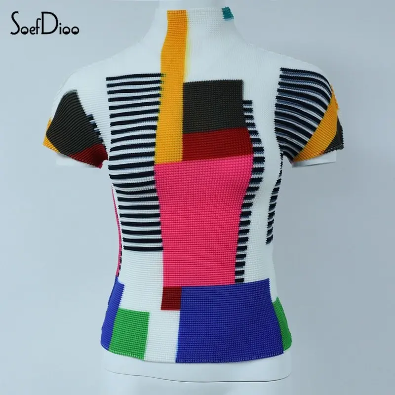 Soefdioo Sexy Color Blocking Pleated T-shirts for Women 2023 Summer Fashion Turtleneck Short Sleeve Slim Top Harajuku Streetwear
Soefdioo Sexy Color Blocking Pleated T-shirts for Women 2023 Summer Fashion Turtleneck Short Sleeve Slim Top Harajuku Streetwear