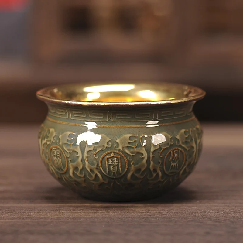 |Light luxury retro celadon large personal master Tea Cup pure gold gilt tea bowl master hand-made cornucopia cup
|Light luxury retro celadon large personal master Tea Cup pure gold gilt tea bowl master hand-made cornucopia cup