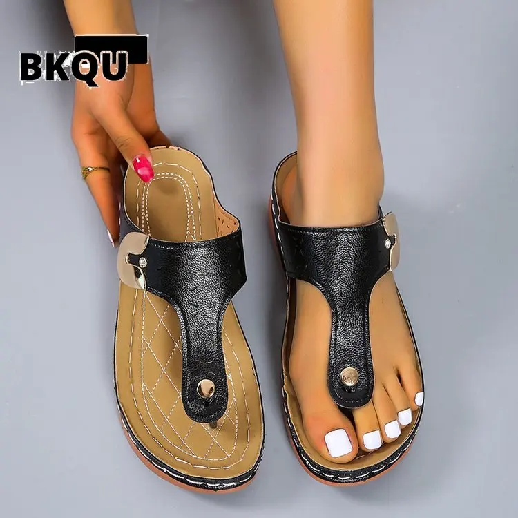 2022 New Fashion Flip Flop Women Summer Thong Sandals Beach Shoes Women Brand Design Flat Heel Ladies Sandals Breathable
2022 New Fashion Flip Flop Women Summer Thong Sandals Beach Shoes Women Brand Design Flat Heel Ladies Sandals Breathable