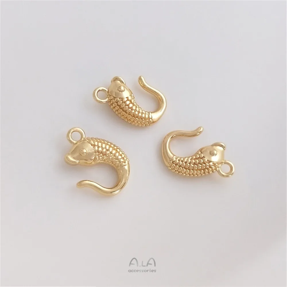 14K Gold Filled Plated Fish-shaped clasp pendant hook end clasp handcrafted jewelry clasp DIY necklace clasp accessories
14K Gold Filled Plated Fish-shaped clasp pendant hook end clasp handcrafted jewelry clasp DIY necklace clasp accessories