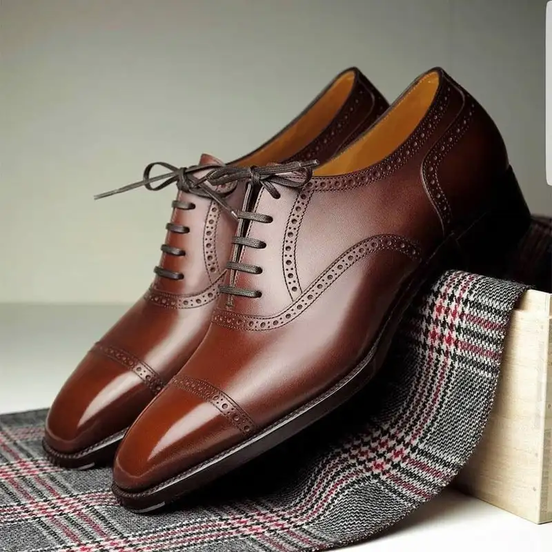 New Oxford Gram Men Shoes PU Ankle Brown Classic Casual Wedding Party Lace Up Fashion Everyday Dress Shoes Chaussure Homme KP728
New Oxford Gram Men Shoes PU Ankle Brown Classic Casual Wedding Party Lace Up Fashion Everyday Dress Shoes Chaussure Homme KP728