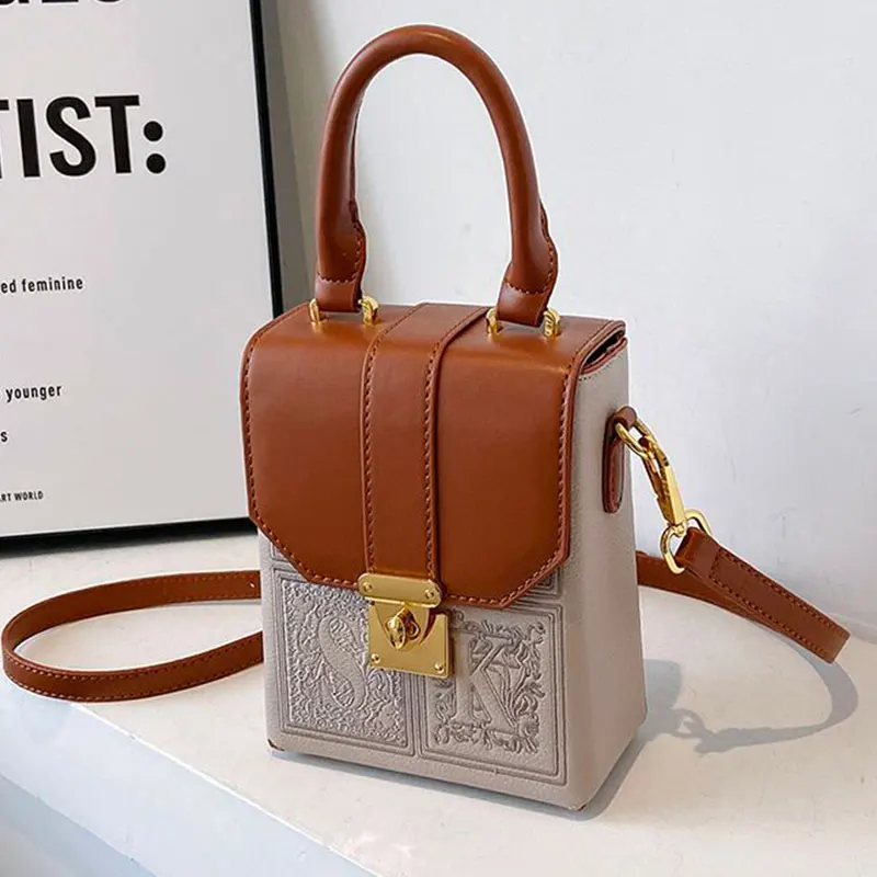 Luxury PU Leather Shoulder Crossbody Square Bags For Women 2022 Vintage Women's Designer Small Flap Handbag Trend Female Bag
Luxury PU Leather Shoulder Crossbody Square Bags For Women 2022 Vintage Women's Designer Small Flap Handbag Trend Female Bag