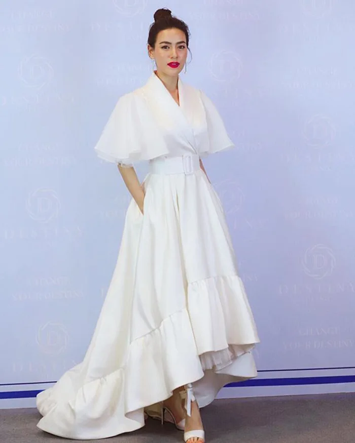 2021 Ladies Dress Summer New Arrival Casual Brand Fashion Sexy Mid-Waist Solid Color Gown Suitable for Formal Partie
2021 Ladies Dress Summer New Arrival Casual Brand Fashion Sexy Mid-Waist Solid Color Gown Suitable for Formal Partie