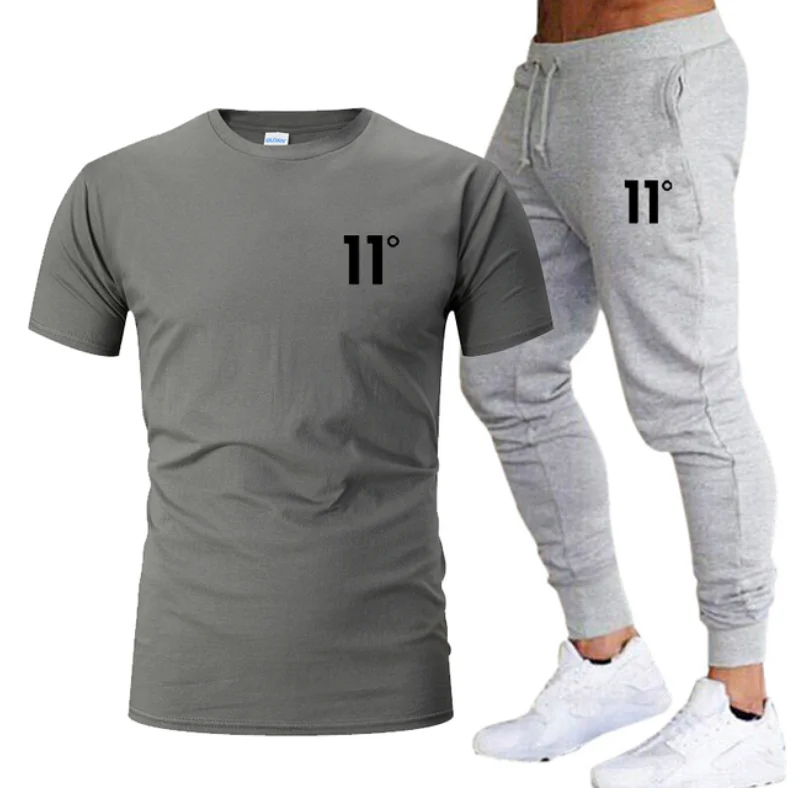 New Summer Men's Sportswear Men's T-Shirt Pants Two Piece 100% Cotton Shirt Jogging Sportswear Set 2022
New Summer Men's Sportswear Men's T-Shirt Pants Two Piece 100% Cotton Shirt Jogging Sportswear Set 2022