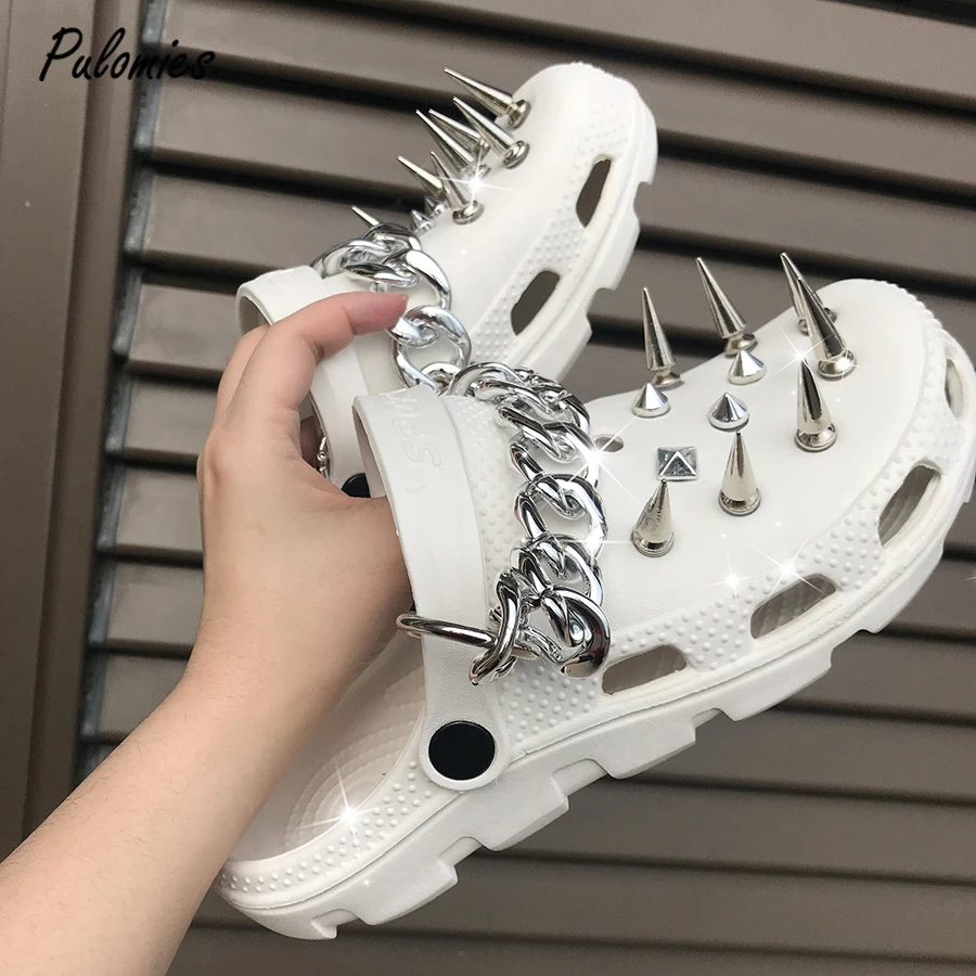 2022 Summer Women Shoes With Charms Chain Rivet Punk Clogs Garden Shoes Cool Girl Sandals Antiskid Flip Flops Female Slippers
2022 Summer Women Shoes With Charms Chain Rivet Punk Clogs Garden Shoes Cool Girl Sandals Antiskid Flip Flops Female Slippers