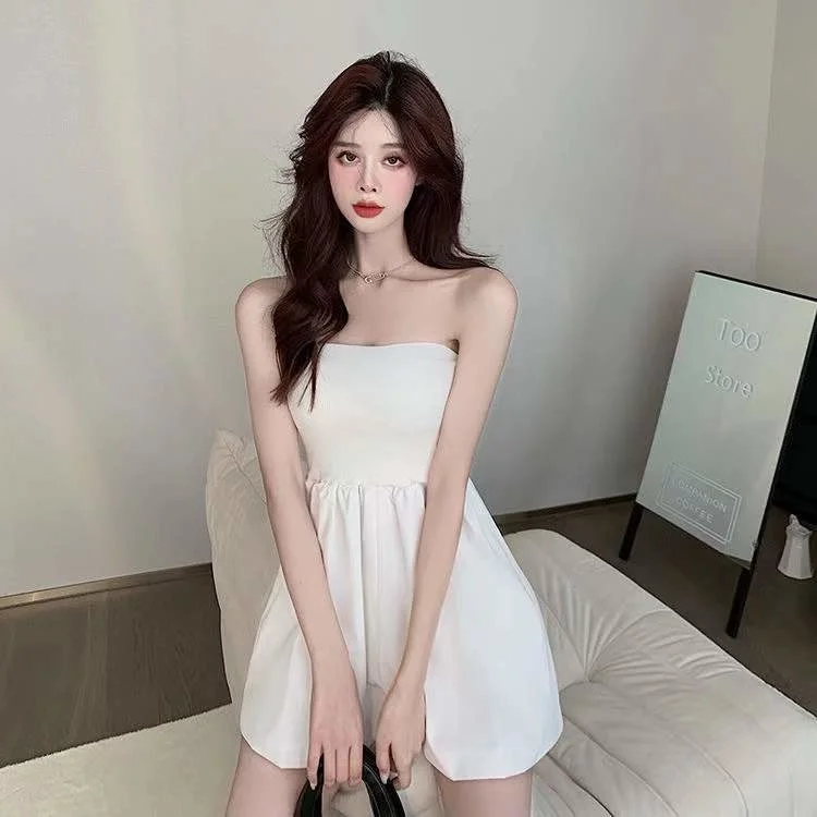 Комбинезон без бретелек, однотонный Летний комбинезон без бретелек с прострочкой на талии
Комбинезон без бретелек, однотонный Летний комбинезон без бретелек с прострочкой на талии