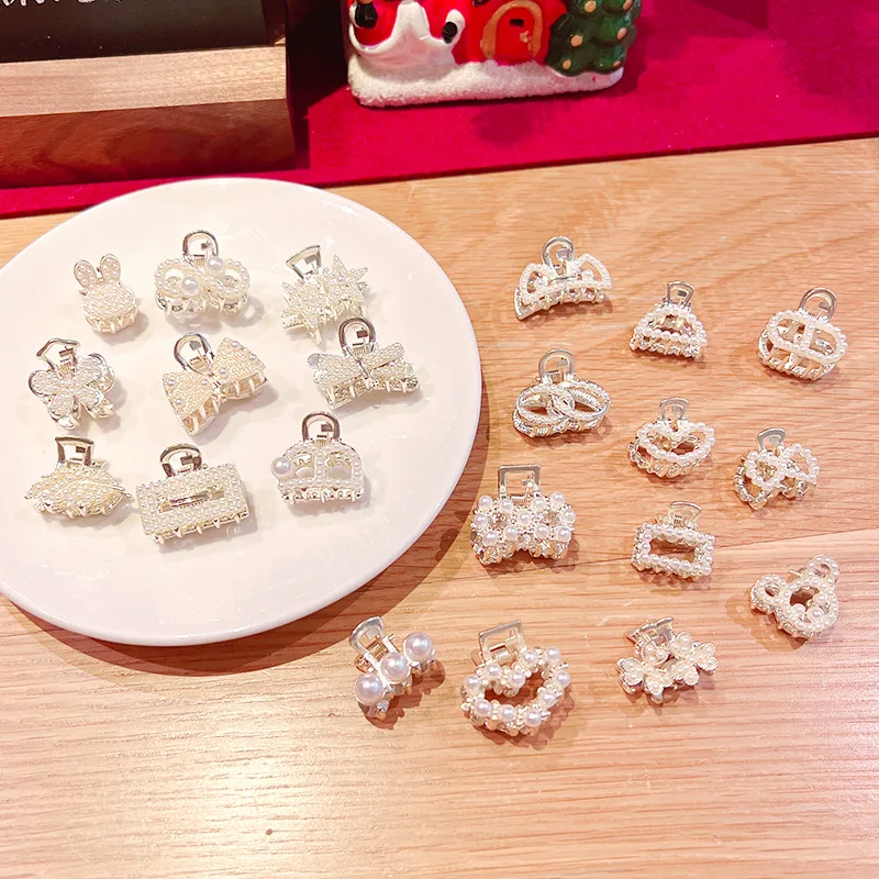 Exquisite Korean Style New Pearl Trumpet Hairpin Fresh and Simple Temperament Mini Grab Clip Hairpin Women's Bangs Clip Headwear
Exquisite Korean Style New Pearl Trumpet Hairpin Fresh and Simple Temperament Mini Grab Clip Hairpin Women's Bangs Clip Headwear