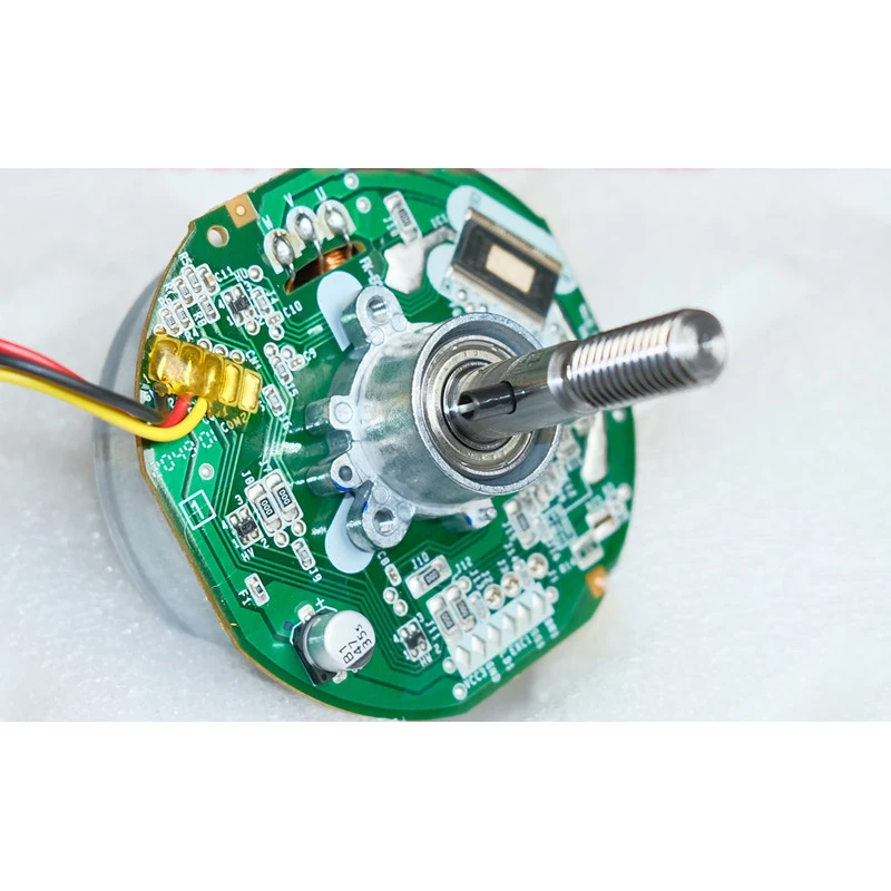 DNQ10MC6R05F DC12V-24V 1200rpm 57mm External rotor frequency conversion brushless motor PWM built-in driver
DNQ10MC6R05F DC12V-24V 1200rpm 57mm External rotor frequency conversion brushless motor PWM built-in driver
