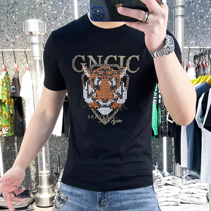 European New Men's Round Neck Hot Drilling Tiger Head Short Sleeve T-shirt 2022 Summer Korean Slim Fit Hot Drill Fashion Tees
European New Men's Round Neck Hot Drilling Tiger Head Short Sleeve T-shirt 2022 Summer Korean Slim Fit Hot Drill Fashion Tees