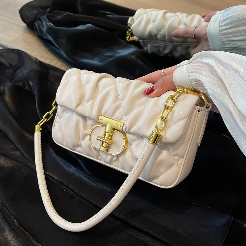 For Women Summer Casual Luxury Designer New Small Shoulder Bags 2023 Classic Fashion Versatile Crossbody Bags PU Leather Purses
For Women Summer Casual Luxury Designer New Small Shoulder Bags 2023 Classic Fashion Versatile Crossbody Bags PU Leather Purses