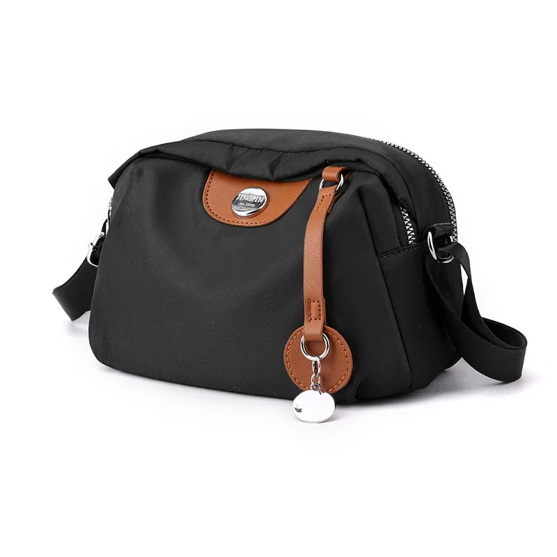 

Новая женская нейлоновая сумка через плечо, простая вместительная сумка через плечо контрастных цветов, Повседневная легкая сумка для мам среднего возраста