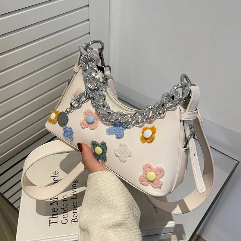 Elegant Cossbody Bag Female 2022 Fresh Candy Color Women's Bag Fashion Metal Chain Handbag And Purse Small Women Shoulder Bag
Elegant Cossbody Bag Female 2022 Fresh Candy Color Women's Bag Fashion Metal Chain Handbag And Purse Small Women Shoulder Bag
