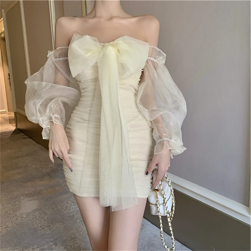 Korean Fashion Women Party Dress Spring Summer New Fairycore Slim Folds Patchwork Long Sleeve Mesh Mini Dresses
Korean Fashion Women Party Dress Spring Summer New Fairycore Slim Folds Patchwork Long Sleeve Mesh Mini Dresses