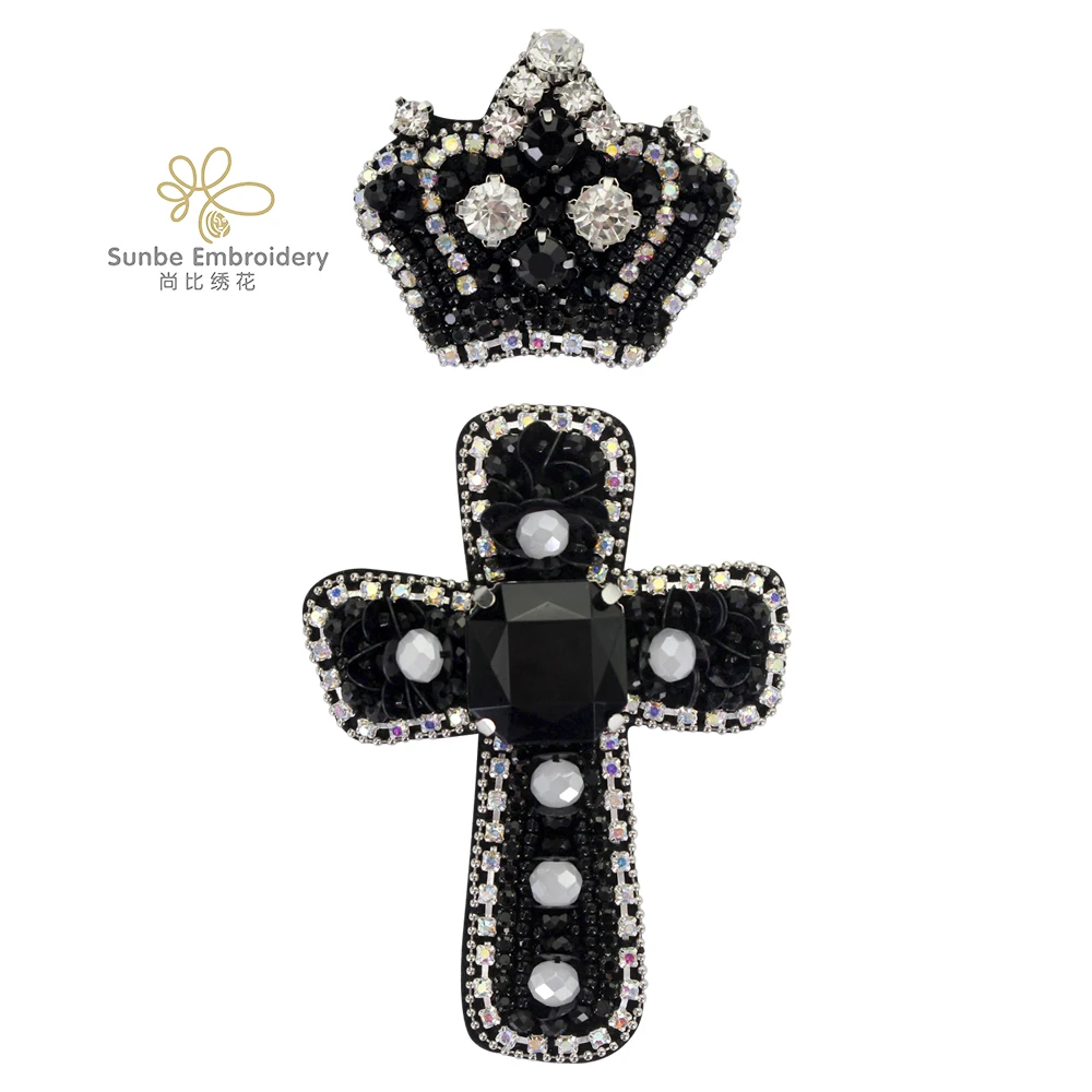 

Crown Cross Patches Beaded Crystal Cross Decor Badges Applique Sew on Patches for Brooches Bags Decorated Emblem 5 sets