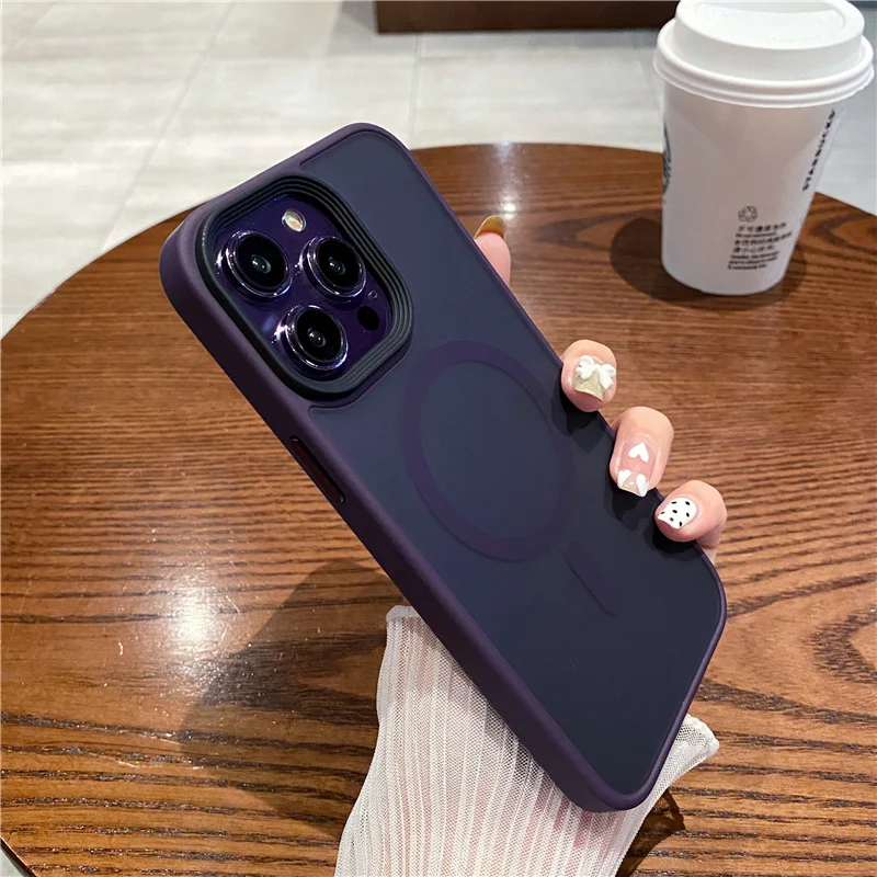 Magnetic Wireless Charger Magsafing Magnet shockproof Case for iphone 13 13pro 14 14pro max anti-fall Magsafe Cover
Magnetic Wireless Charger Magsafing Magnet shockproof Case for iphone 13 13pro 14 14pro max anti-fall Magsafe Cover