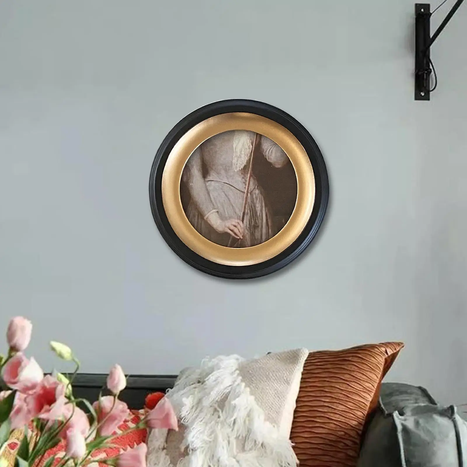 Рамка для фотографий в европейском ретро-стиле, настольная настенная полимерная декоративная фоторамка для гостиной, спальни, дома, свадьб... 
Рамка для фотографий в европейском ретро-стиле, настольная настенная полимерная декоративная фоторамка для гостиной, спальни, дома, свадьб...