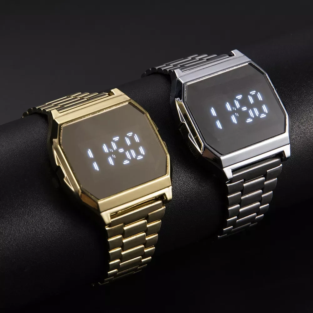 Sports Wrist Watch for Men Stainless Steel Silver Electronic Clock Men' Watches 2022 Luxury LED Digital 
Sports Wrist Watch for Men Stainless Steel Silver Electronic Clock Men' Watches 2022 Luxury LED Digital
