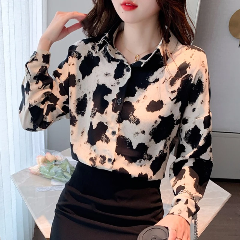 Women Clothes Blouse Vintage Long Sleeve Blusas Mujer De Moda Autumn New Loose Ink Printing Shirt Tops Camisa Feminina 954C
Women Clothes Blouse Vintage Long Sleeve Blusas Mujer De Moda Autumn New Loose Ink Printing Shirt Tops Camisa Feminina 954C
