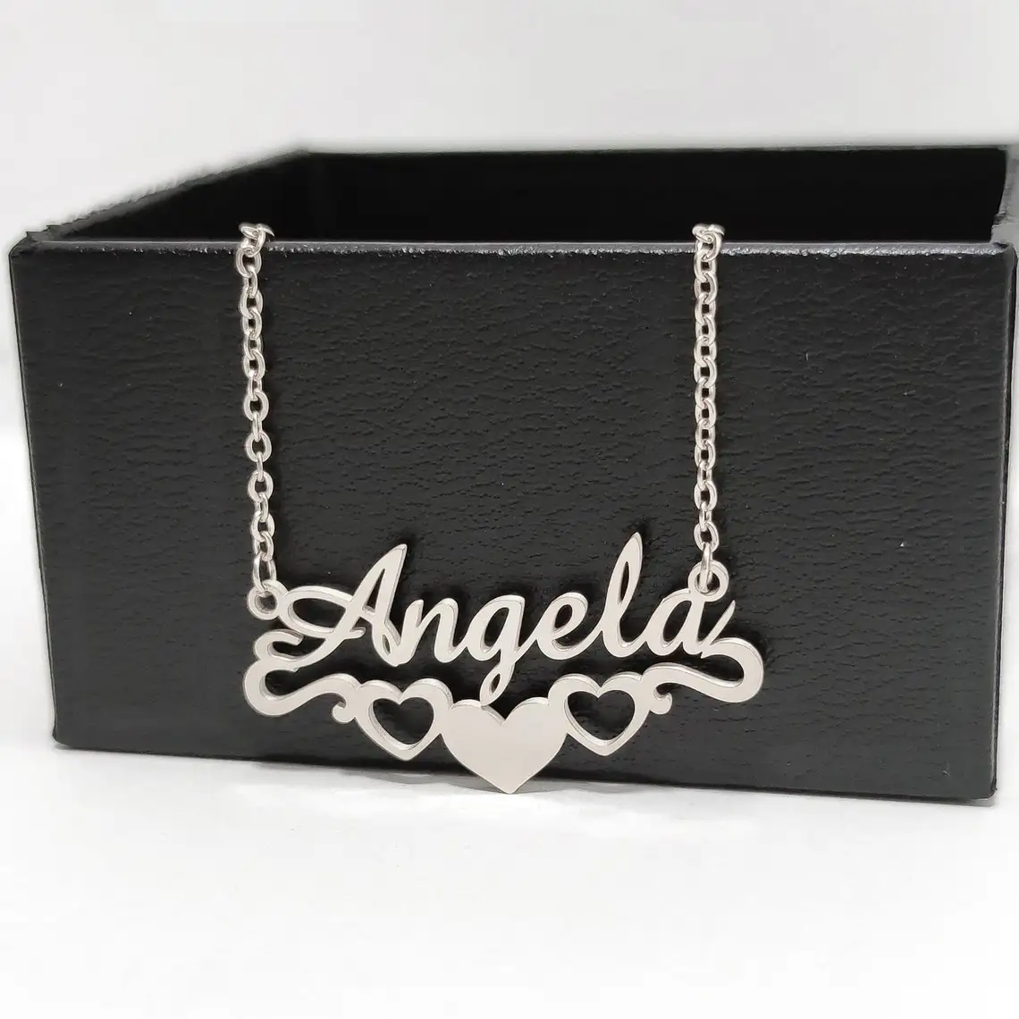 NOKMIT Custom Name Necklace For Men Stainless Steel Nameplate Silver Plated Pendant Personalized Heart Name Necklaces For Women
NOKMIT Custom Name Necklace For Men Stainless Steel Nameplate Silver Plated Pendant Personalized Heart Name Necklaces For Women