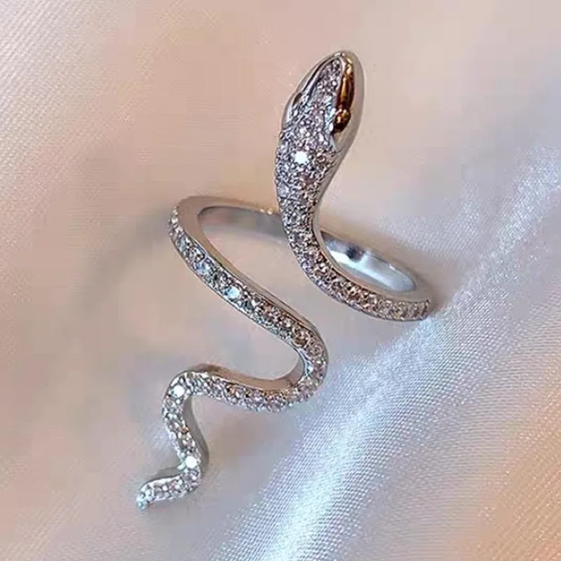 Micromosaic zircon winding simulation snake ring cold wind fashion personalized design sense index finger ring women's decorativ
Micromosaic zircon winding simulation snake ring cold wind fashion personalized design sense index finger ring women's decorativ