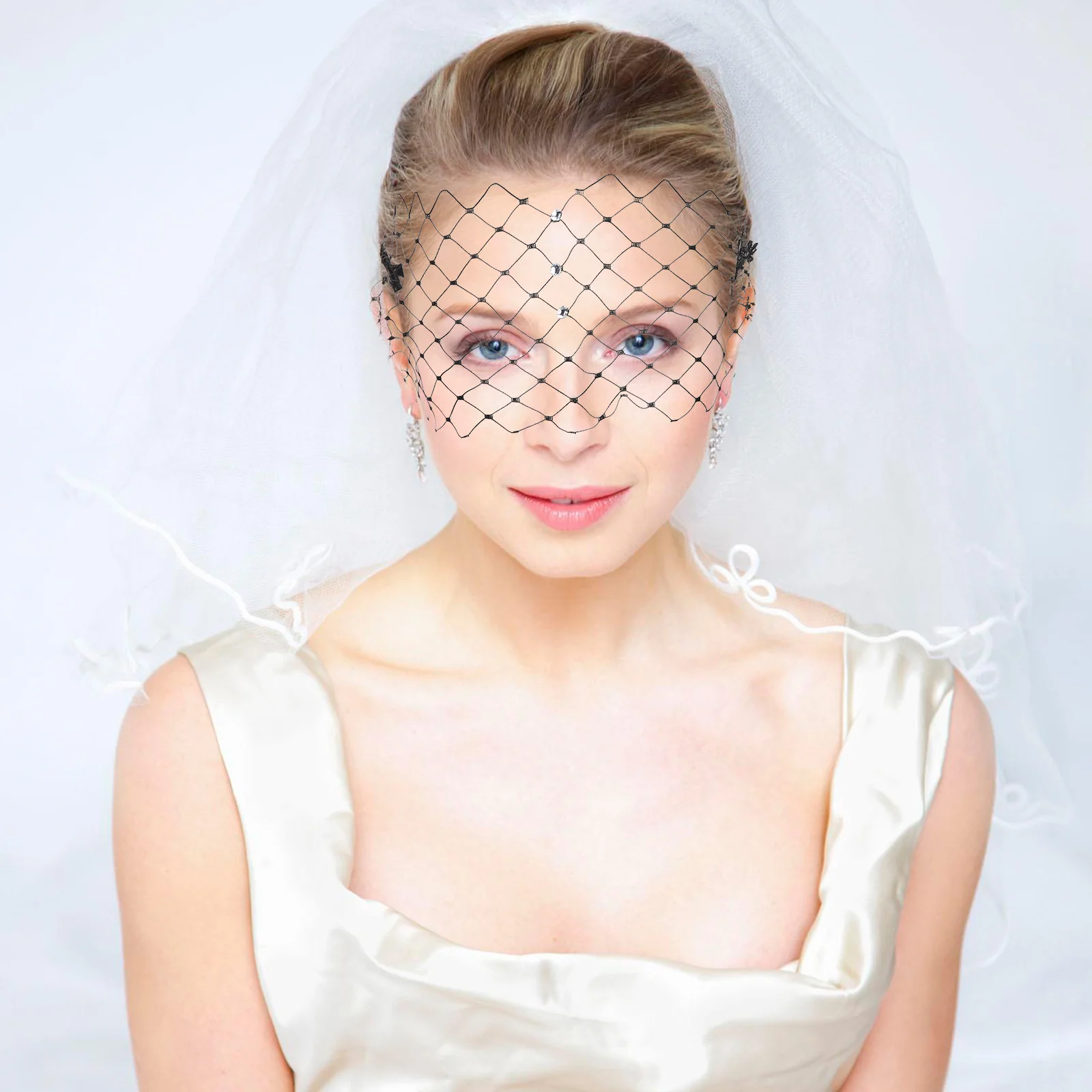 Charming Rhinestone Veil Bride Wedding Veils Brides White Rhinestones Face Banquets
Charming Rhinestone Veil Bride Wedding Veils Brides White Rhinestones Face Banquets